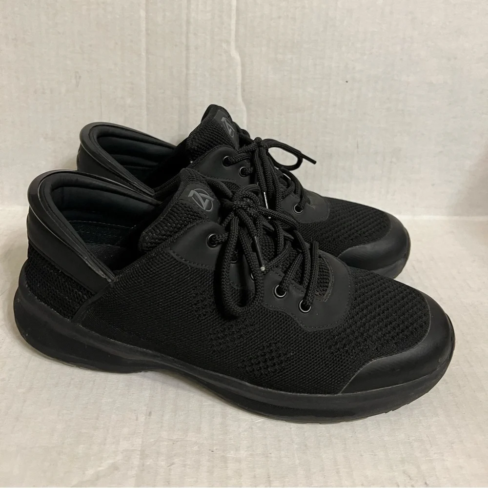 MEN'S ZEBA HANDS-FREE TENNIS SHOES